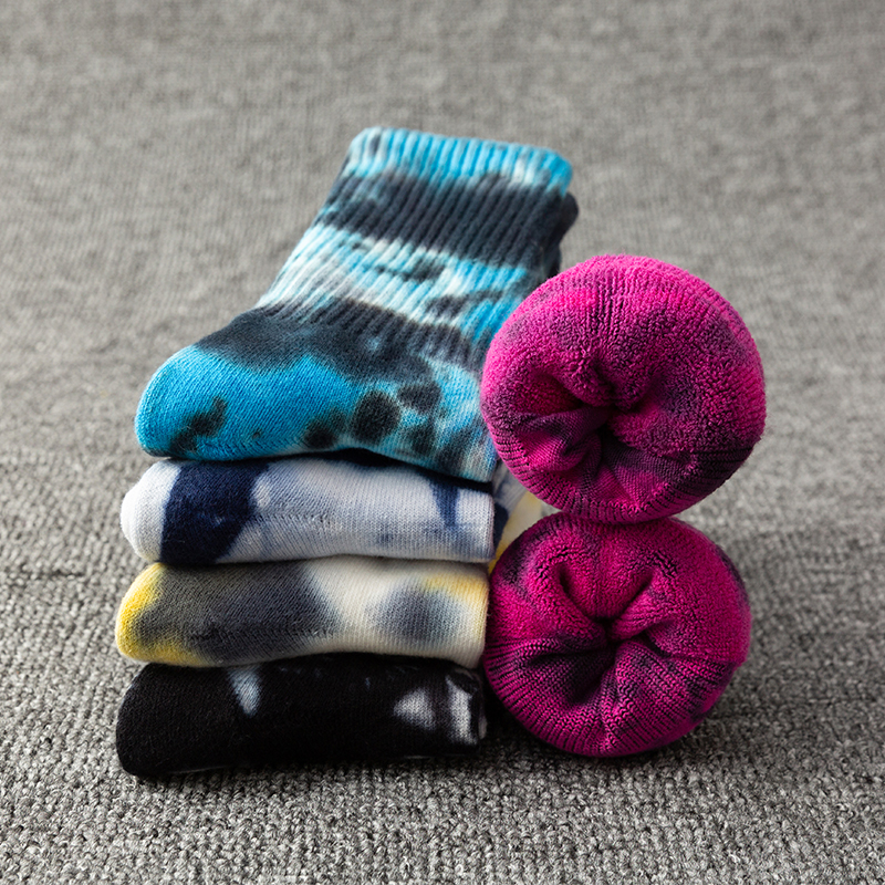 Bawełniane skarpetki sportowe do połowy łydki, tie-dye