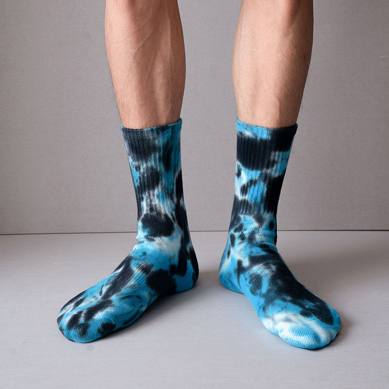 Bawełniane skarpetki sportowe do połowy łydki, tie-dye