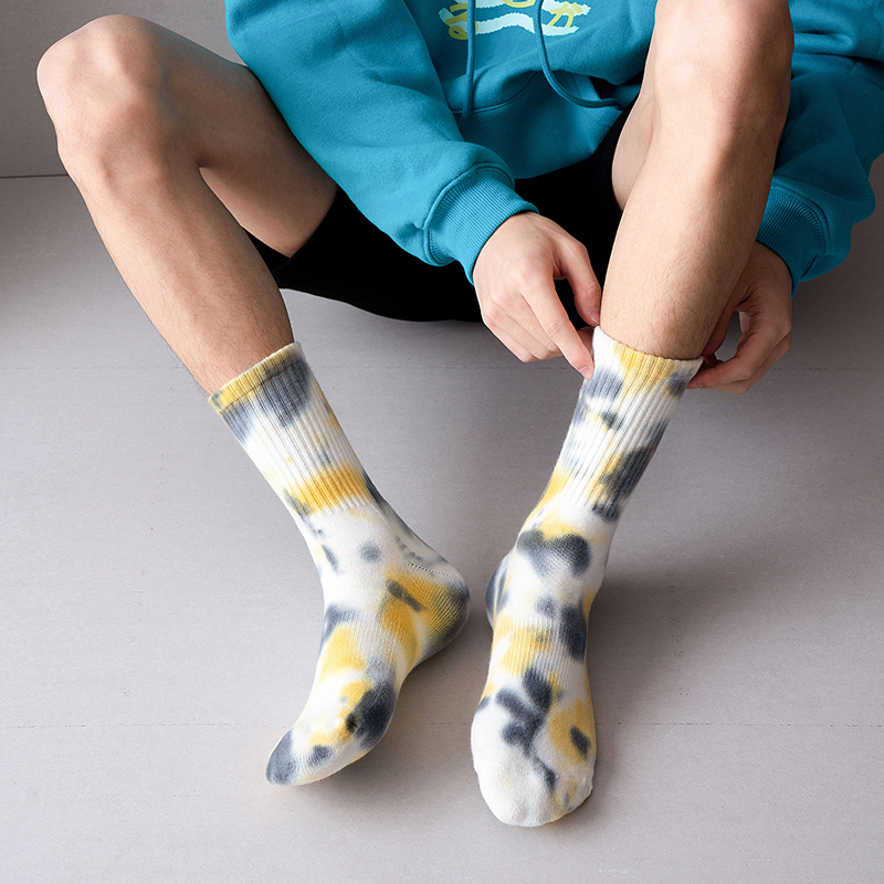 Bawełniane skarpetki sportowe do połowy łydki, tie-dye