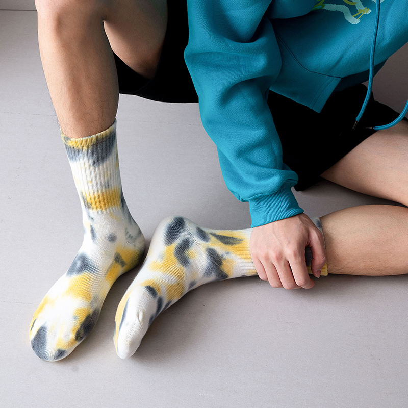 Bawełniane skarpetki sportowe do połowy łydki, tie-dye