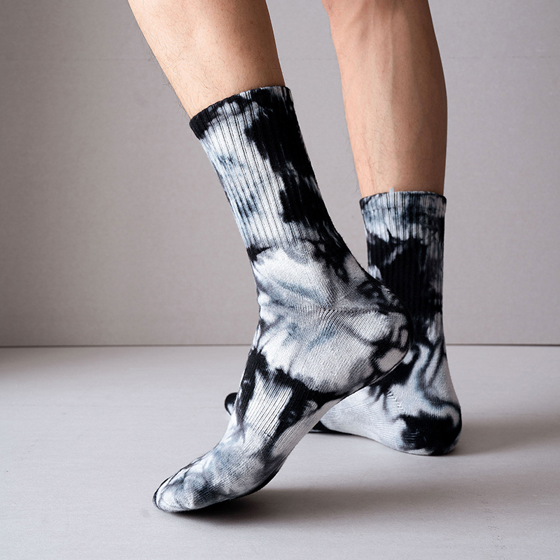 Bawełniane skarpetki sportowe do połowy łydki, tie-dye